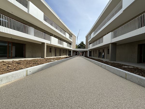 Pavimentazione Drenante carrabile e pedonale Pavidrena per esterno - Pavima